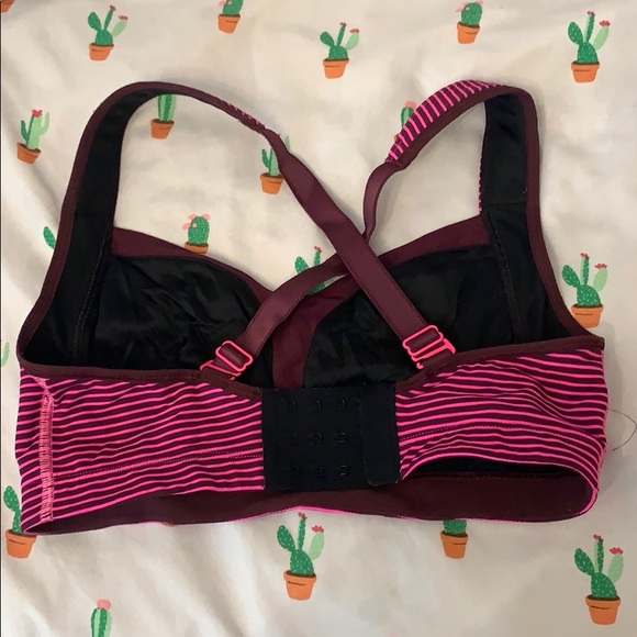 Sports bra - Picture 2 of 6